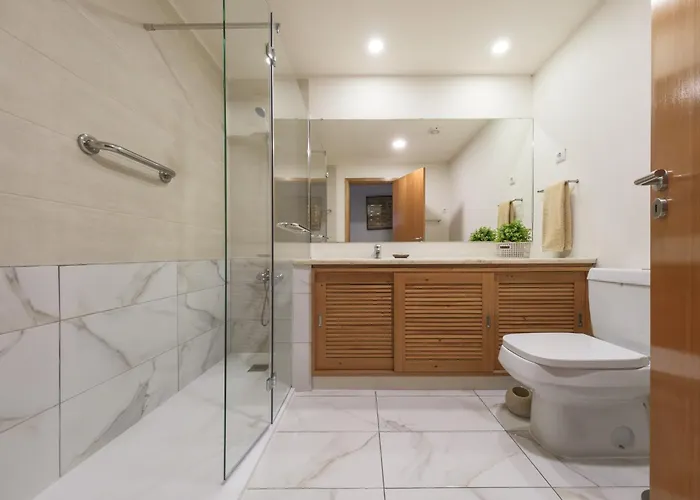 Sunshine Harbour 96 By Destination Algarve * Lagos