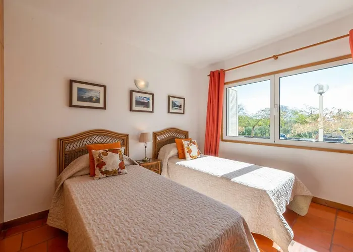 Sunshine Harbour 96 By Destination Algarve * Lagos