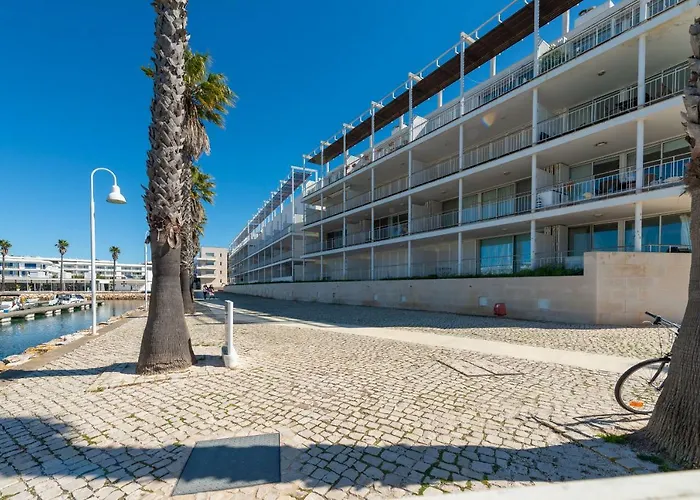 Sunshine Harbour 96 By Destination Algarve *