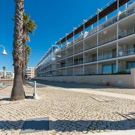 Sunshine Harbour 96 By Destination Algarve *