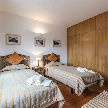 Апартаменты Sunshine Harbour 96 By Destination Algarve Лагуш